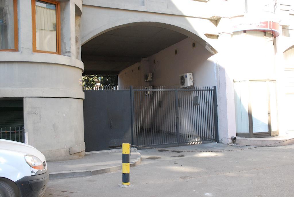 Center 4 You Hotel Tbilisi Exterior photo
